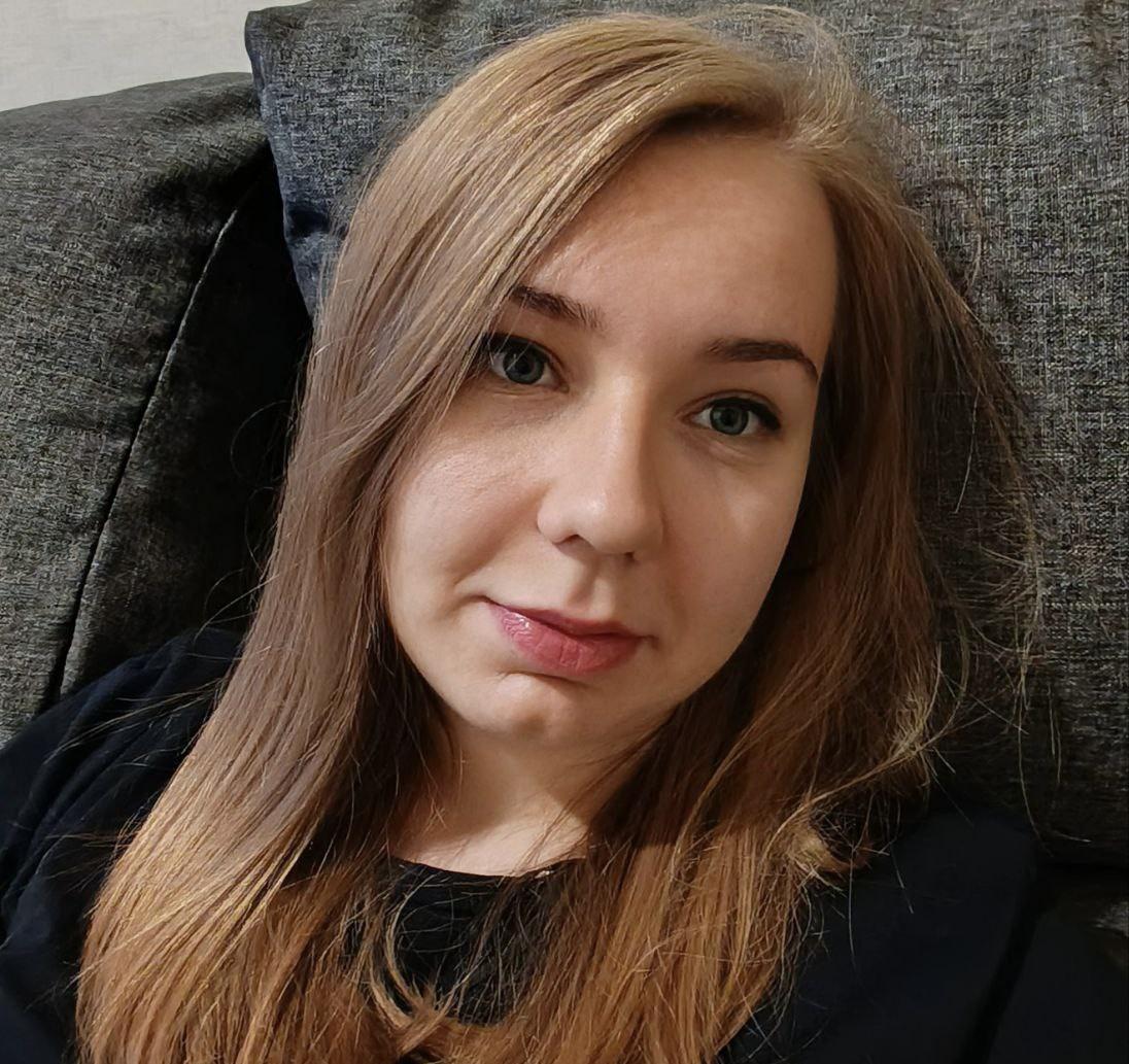 Юлія Драгомощенко